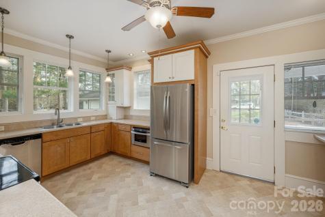 1126 4th Avenue W Hendersonville NC 28739