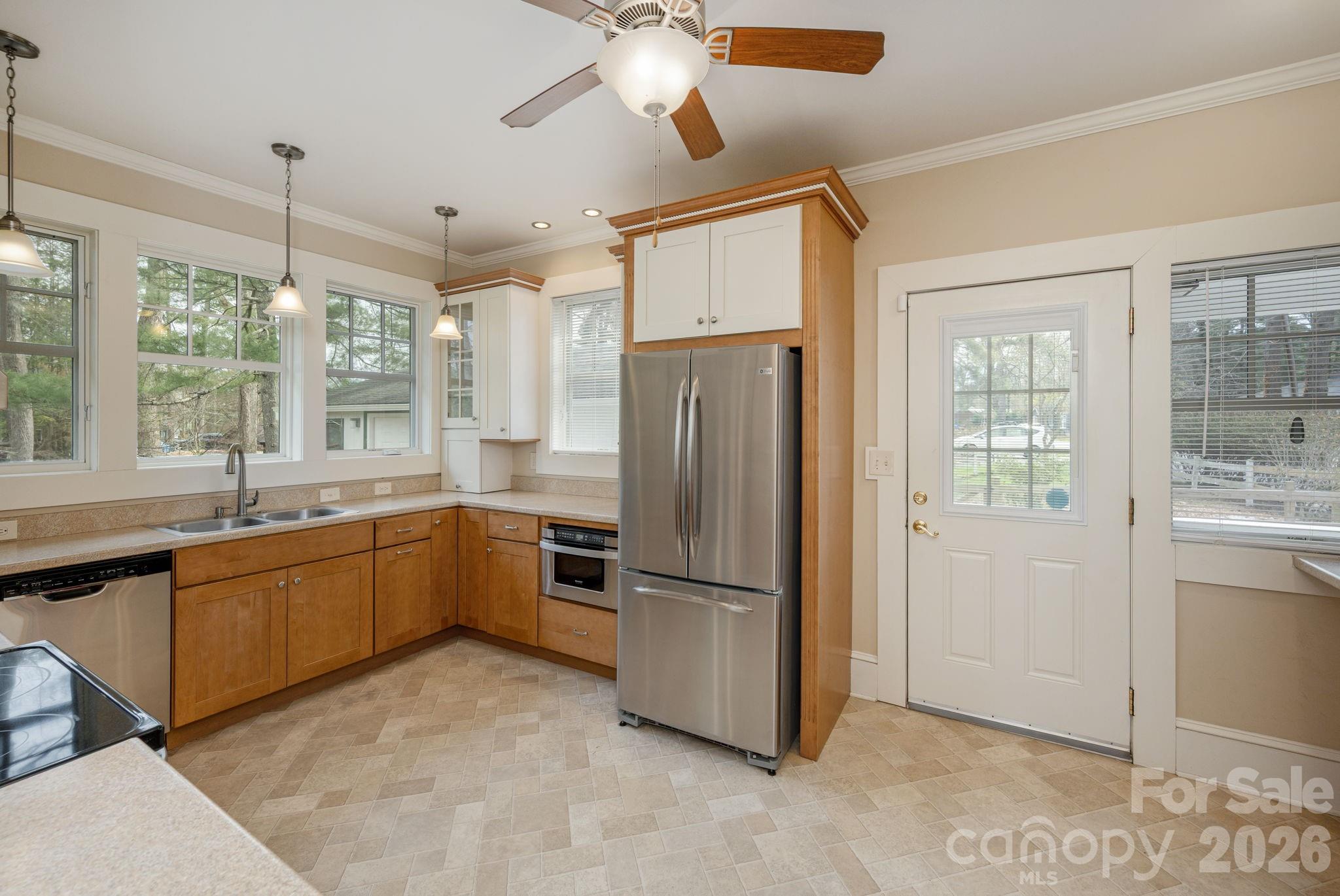 1126 4th Avenue W Hendersonville NC 28739