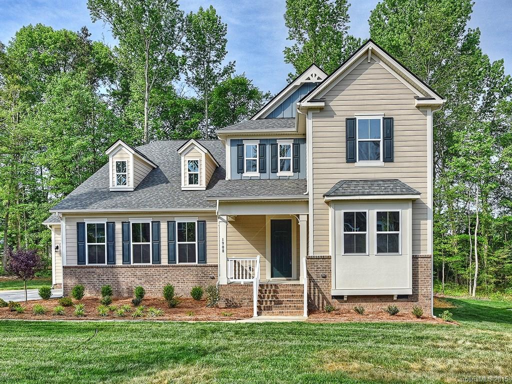 1908 Kings Manor Court Matthews NC 28105
