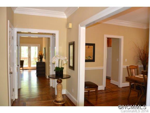 610 Holt Lane Asheville NC 28803