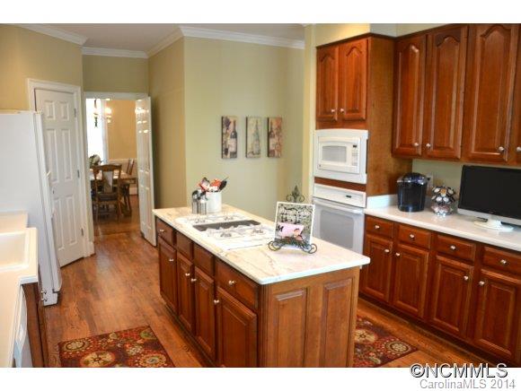 610 Holt Lane Asheville NC 28803