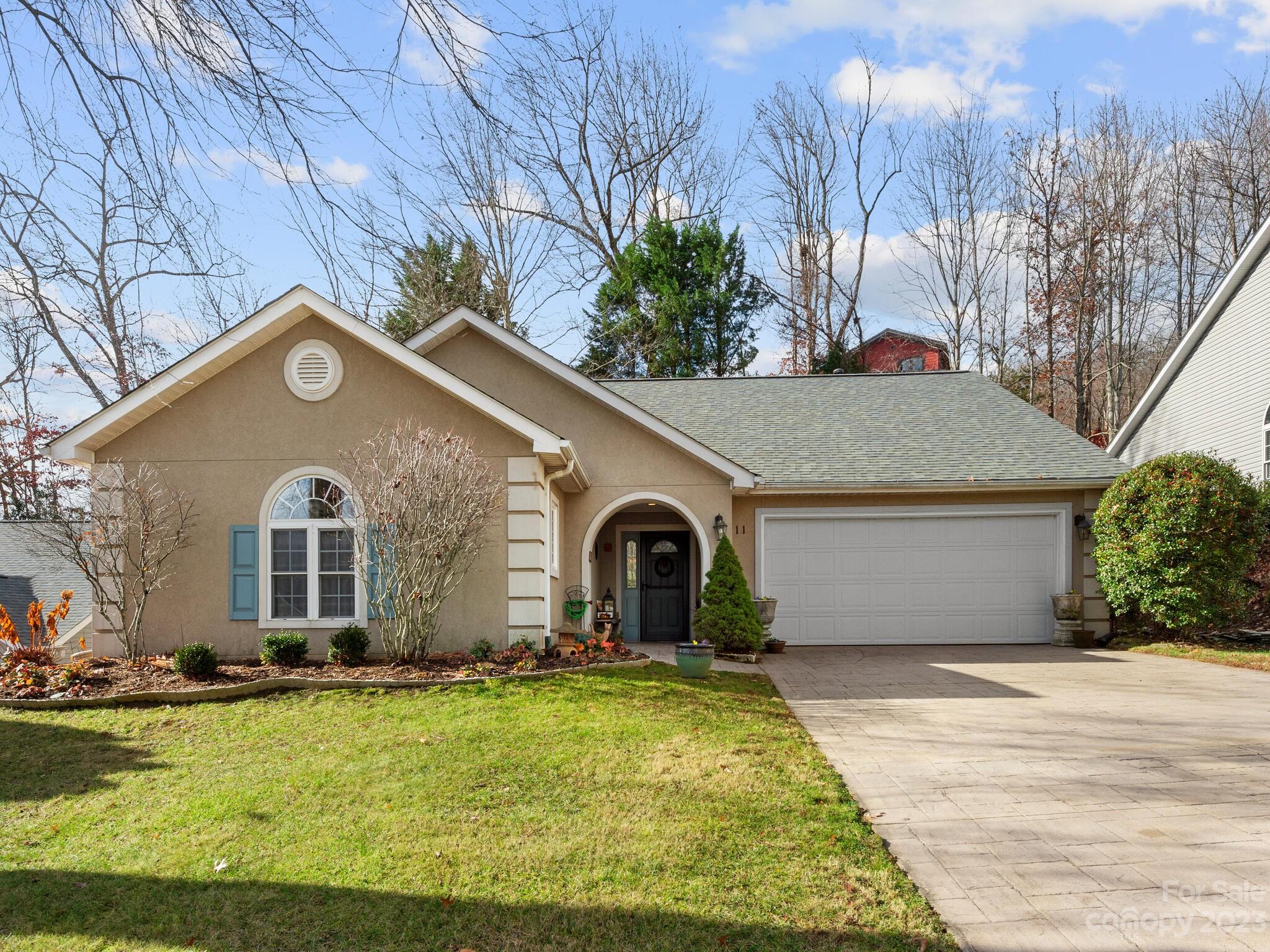 11 Stonebridge Drive Asheville NC 28805