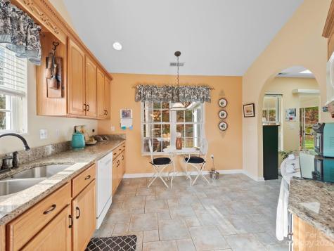 11 Stonebridge Drive Asheville NC 28805