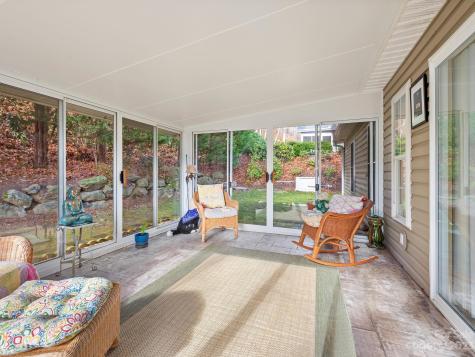 11 Stonebridge Drive Asheville NC 28805