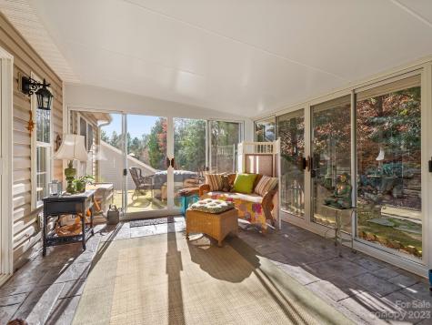 11 Stonebridge Drive Asheville NC 28805