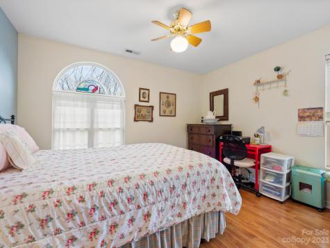 11 Stonebridge Drive Asheville NC 28805