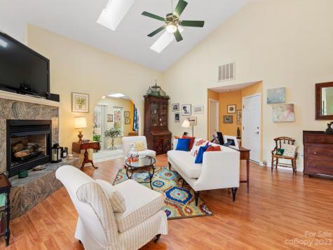 11 Stonebridge Drive Asheville NC 28805