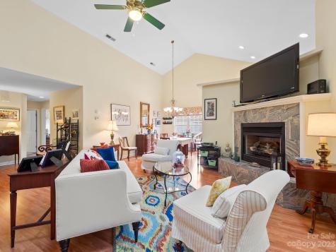 11 Stonebridge Drive Asheville NC 28805