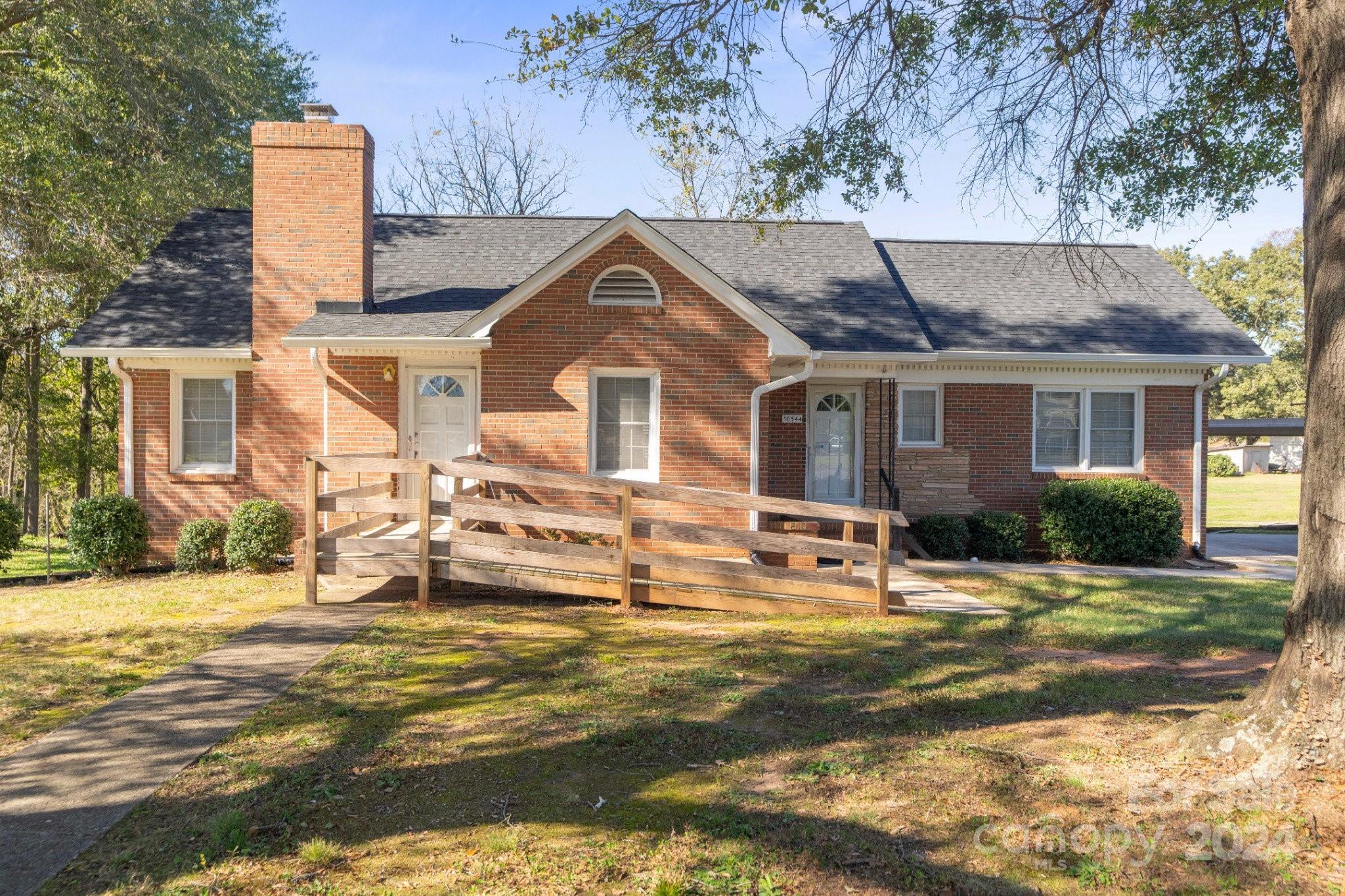 10544 Moores Chapel Road Charlotte NC 28214
