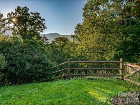 39 Ox Bow Crossing Weaverville NC 28787