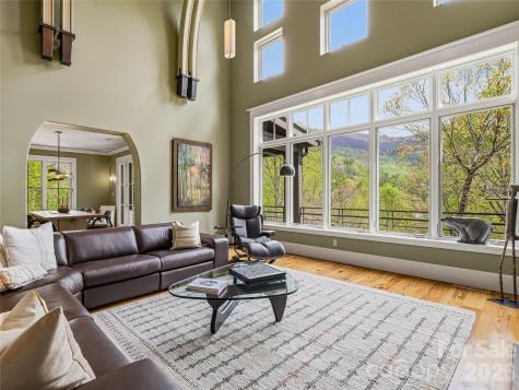 39 Ox Bow Crossing Weaverville NC 28787