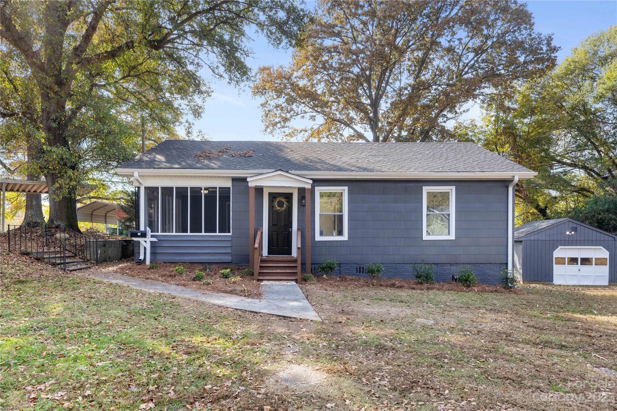 201 Hicks Circle Mount Holly NC 28120