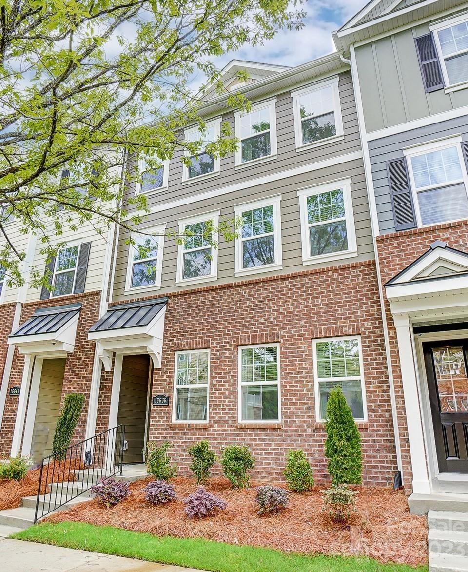 16636 Summers Walk Boulevard Davidson NC 28036