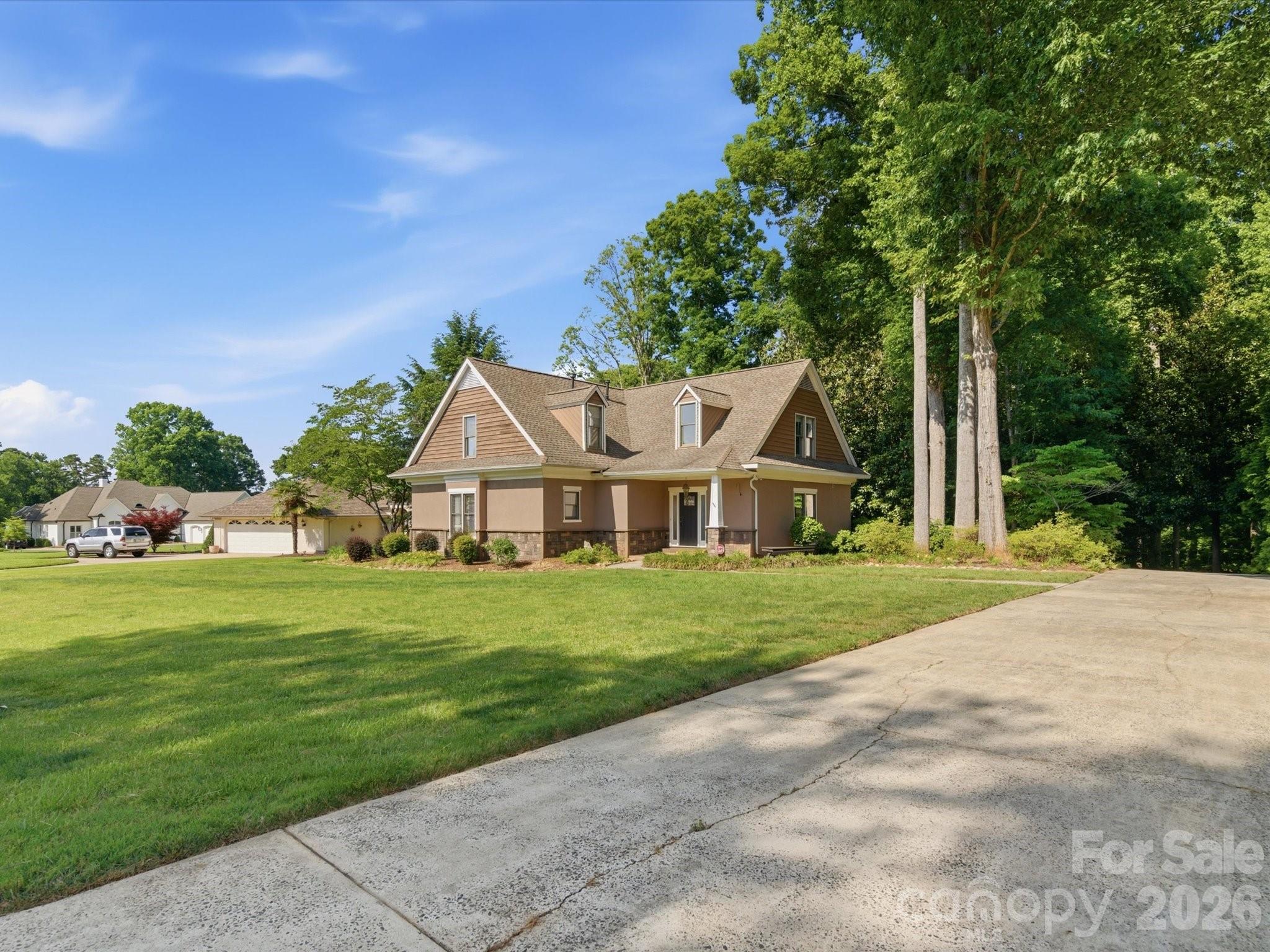 911 Weymouth Drive Gastonia NC 28056
