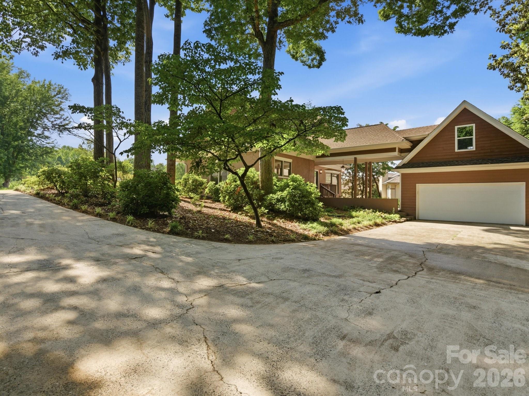 911 Weymouth Drive Gastonia NC 28056