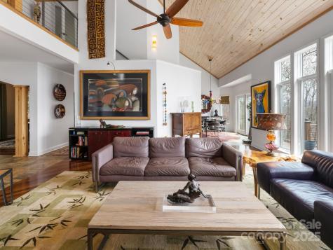 5 Powder Ridge Drive Asheville NC 28803