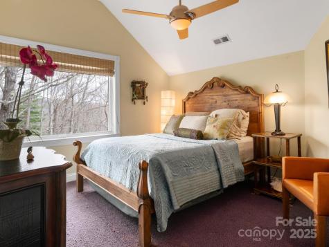 5 Powder Ridge Drive Asheville NC 28803