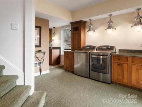 5 Powder Ridge Drive Asheville NC 28803