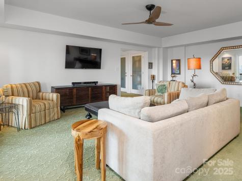 5 Powder Ridge Drive Asheville NC 28803