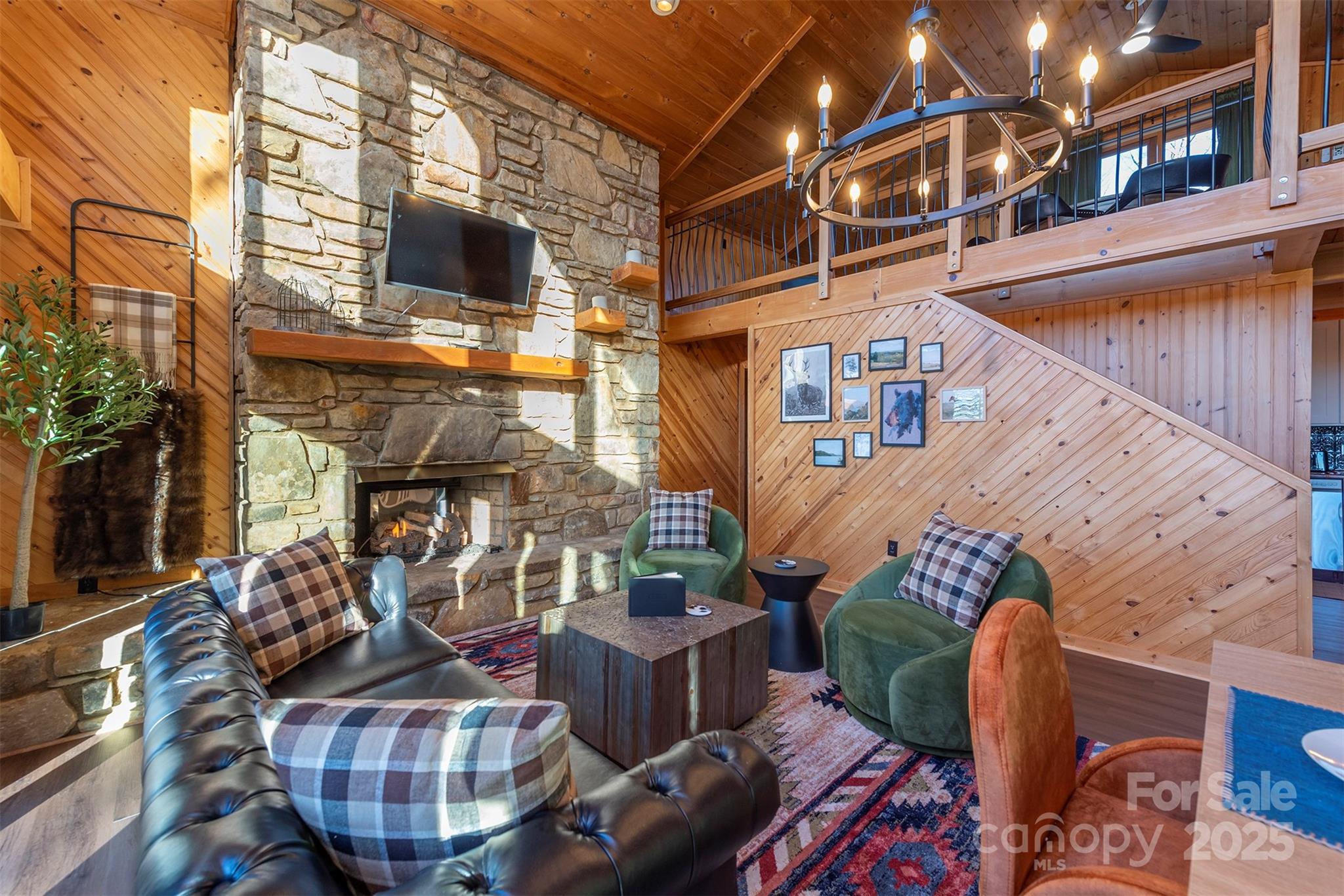 2338 El Miner Drive Mars Hill NC 28754