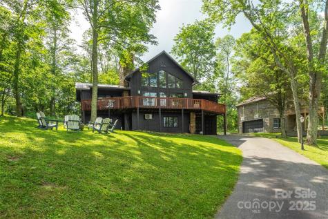 2338 El Miner Drive Mars Hill NC 28754