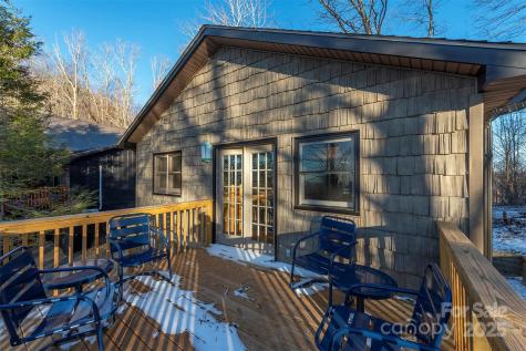 2338 El Miner Drive Mars Hill NC 28754