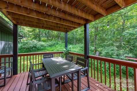 2338 El Miner Drive Mars Hill NC 28754