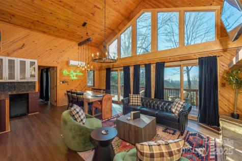 2338 El Miner Drive Mars Hill NC 28754
