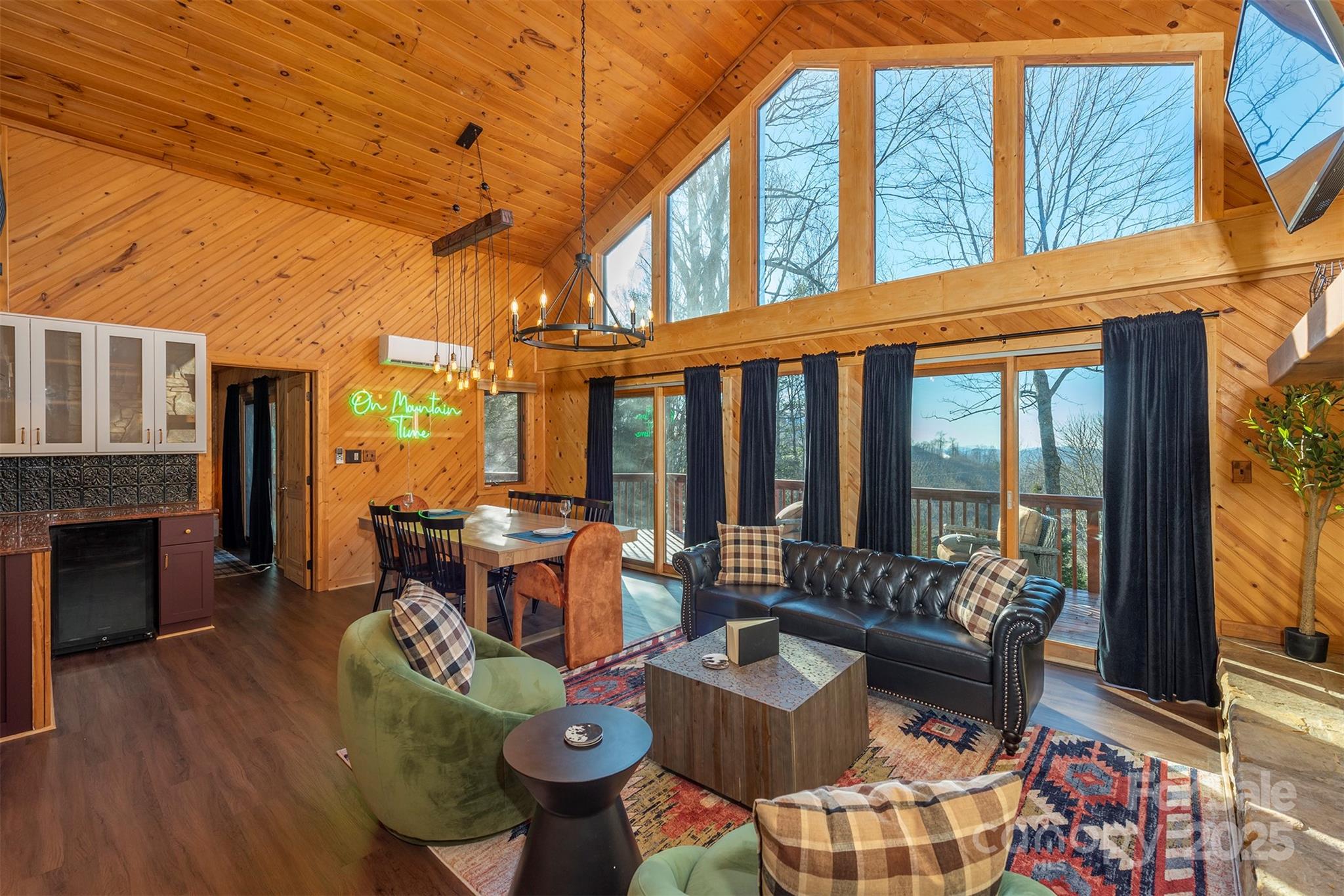 2338 El Miner Drive Mars Hill NC 28754