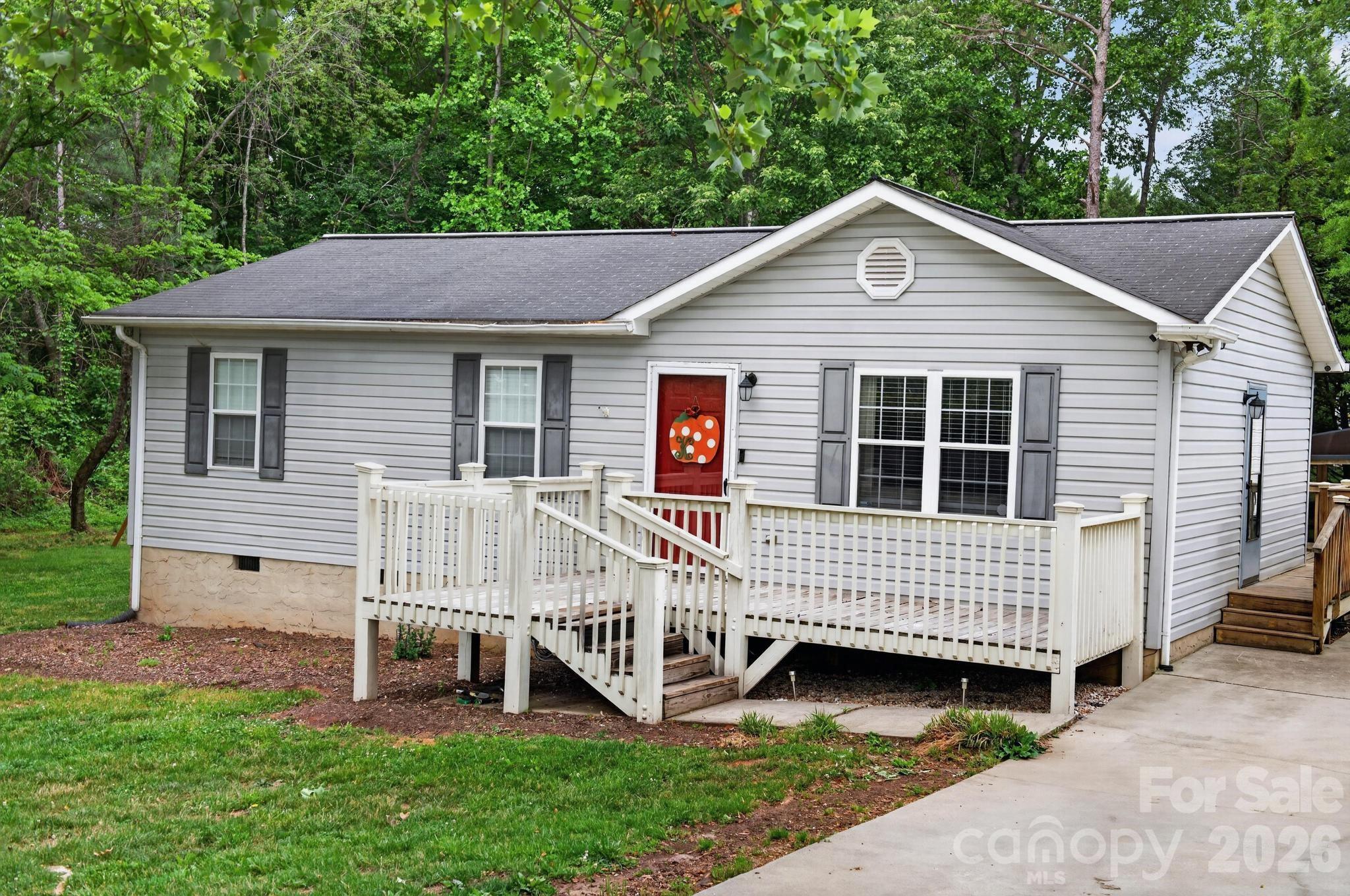 2308 Walt Arney Road Lenoir NC 28645