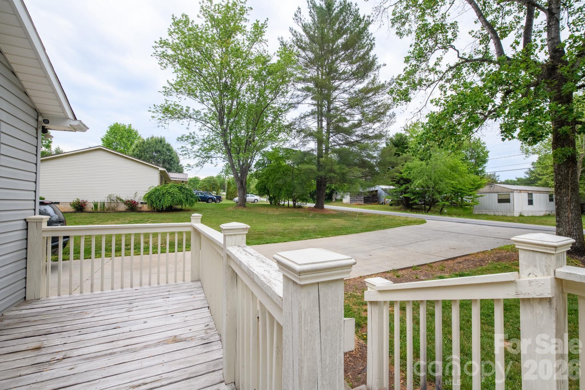 2308 Walt Arney Road Lenoir NC 28645