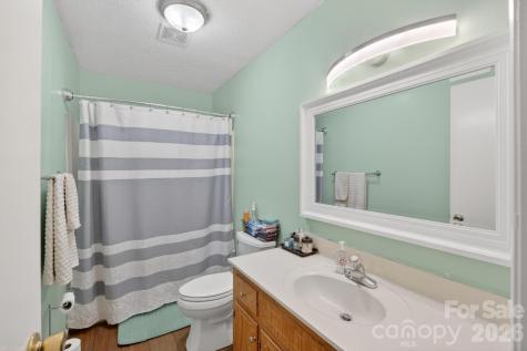 2308 Walt Arney Road Lenoir NC 28645