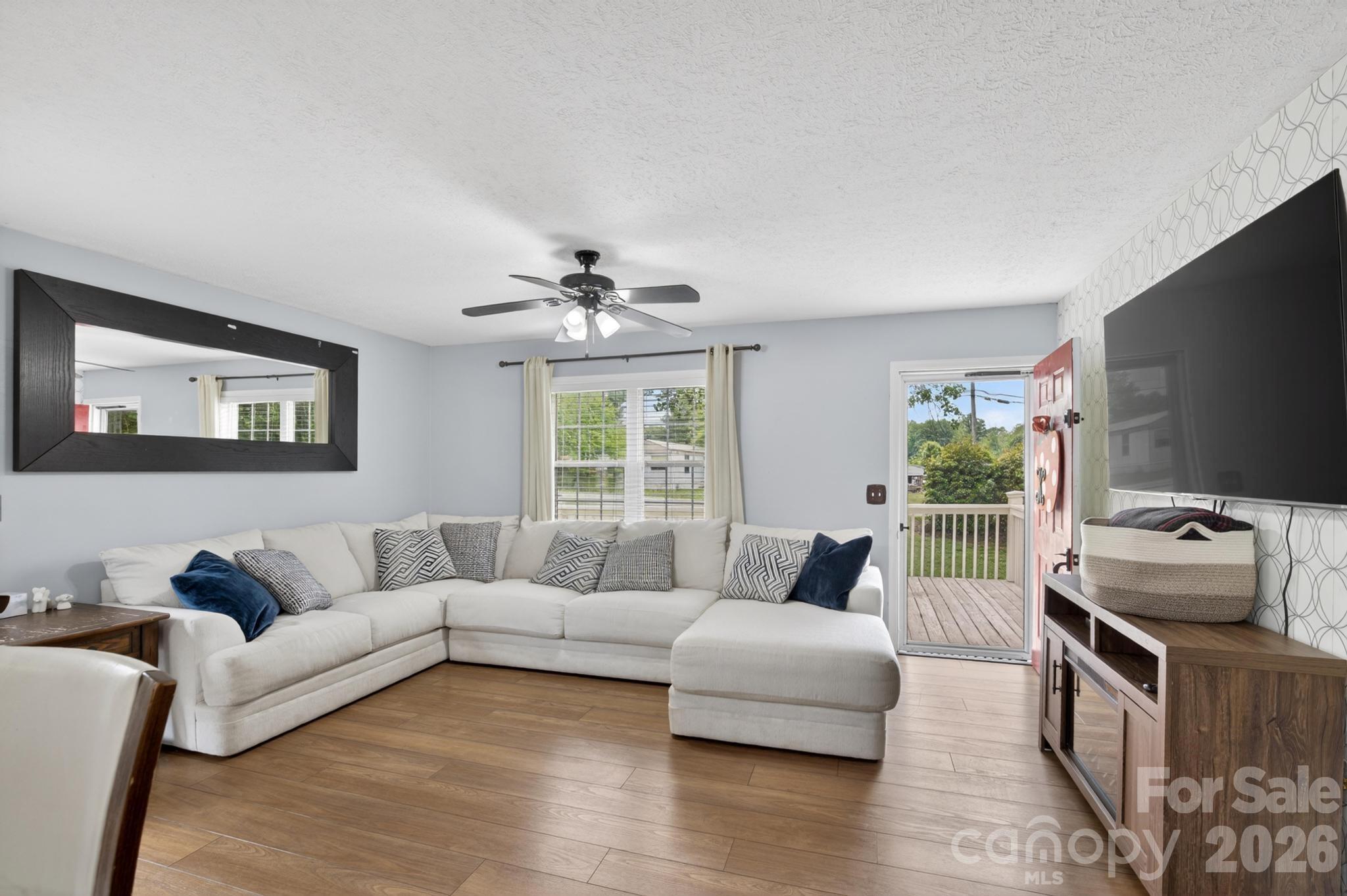 2308 Walt Arney Road Lenoir NC 28645