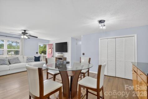 2308 Walt Arney Road Lenoir NC 28645