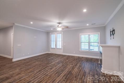 939 Old Stagecoach Road Camden SC 29020