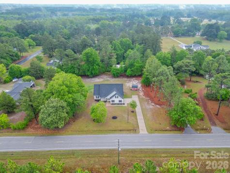 939 Old Stagecoach Road Camden SC 29020
