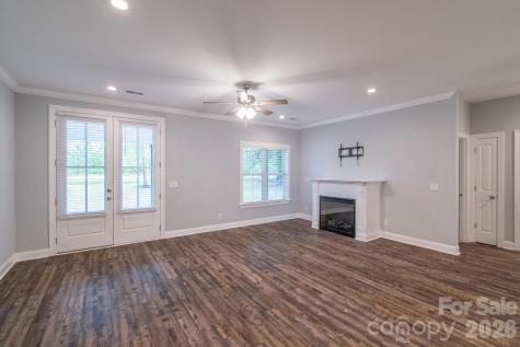939 Old Stagecoach Road Camden SC 29020