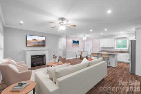 939 Old Stagecoach Road Camden SC 29020