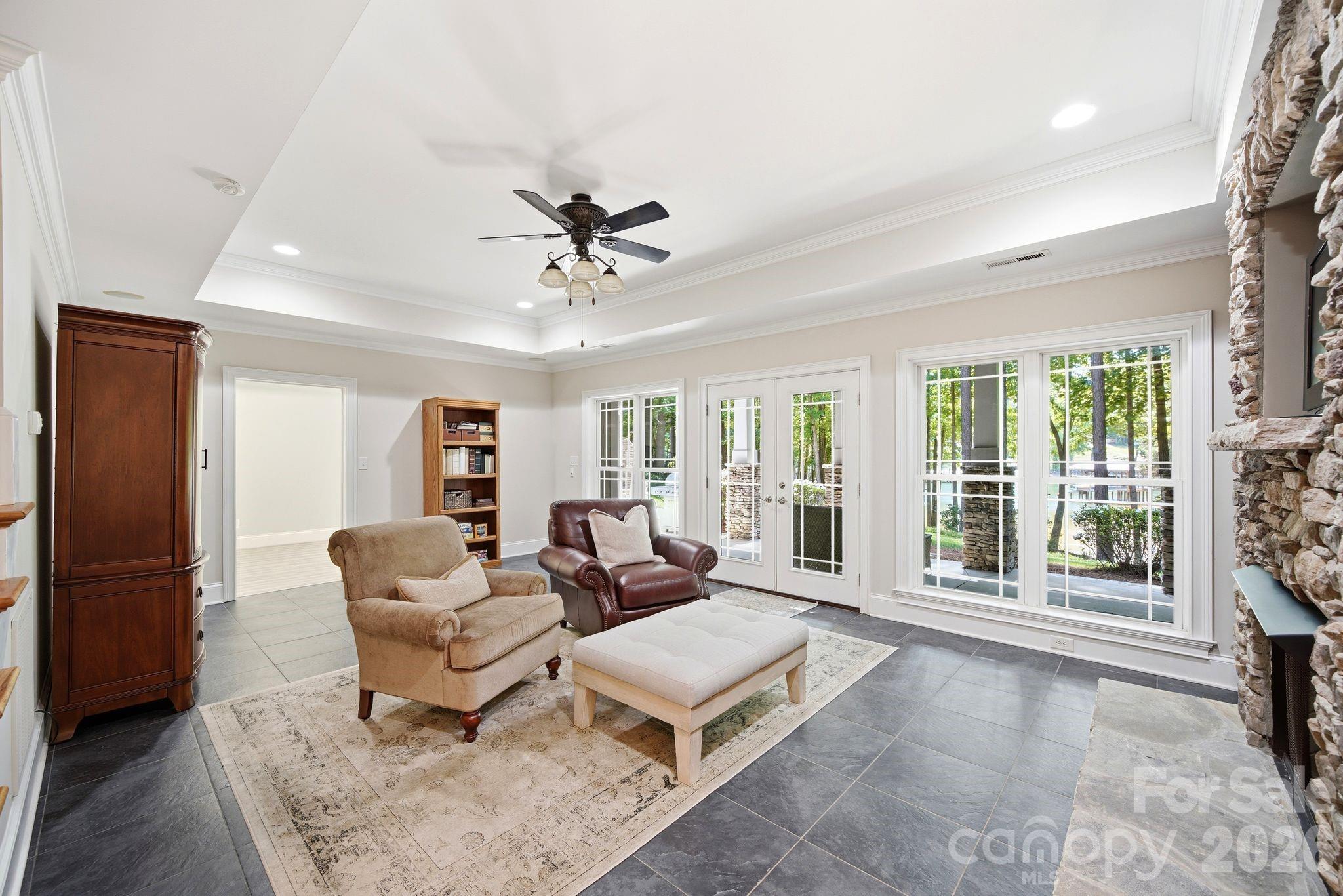 7592 Cottonwood Drive Denver NC 28037