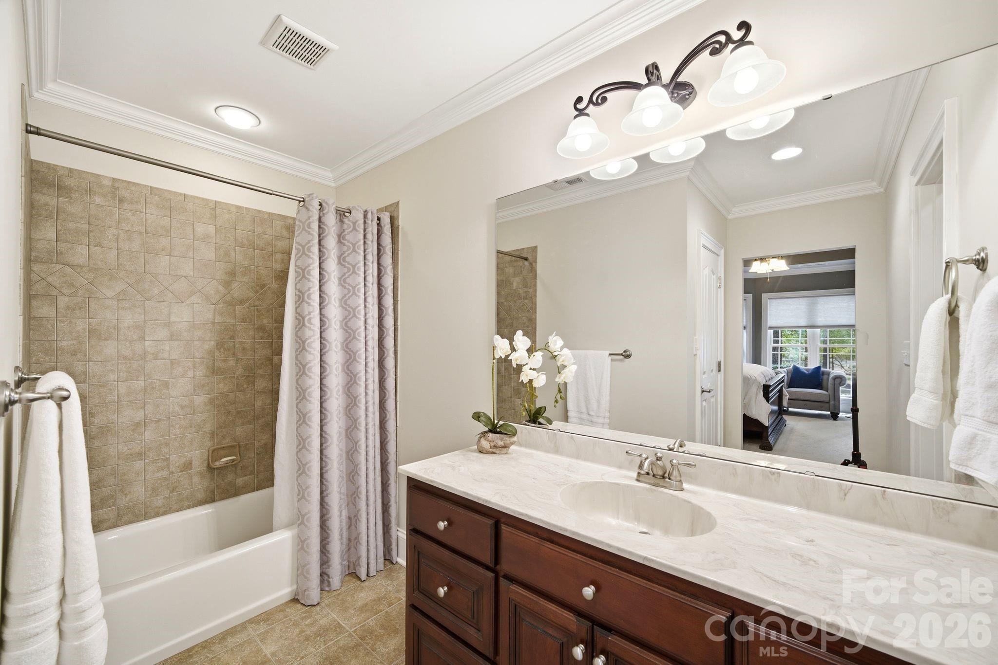 7592 Cottonwood Drive Denver NC 28037