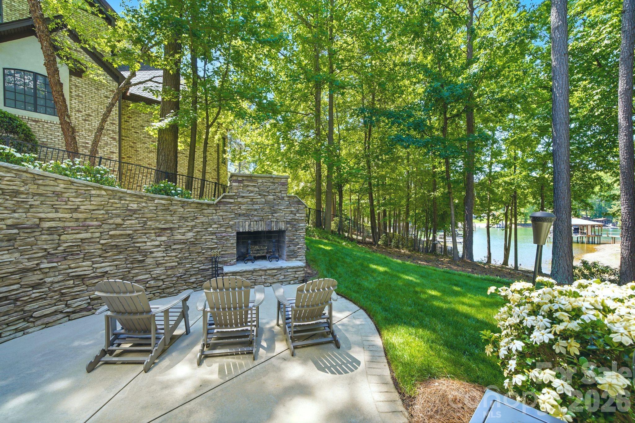 7592 Cottonwood Drive Denver NC 28037