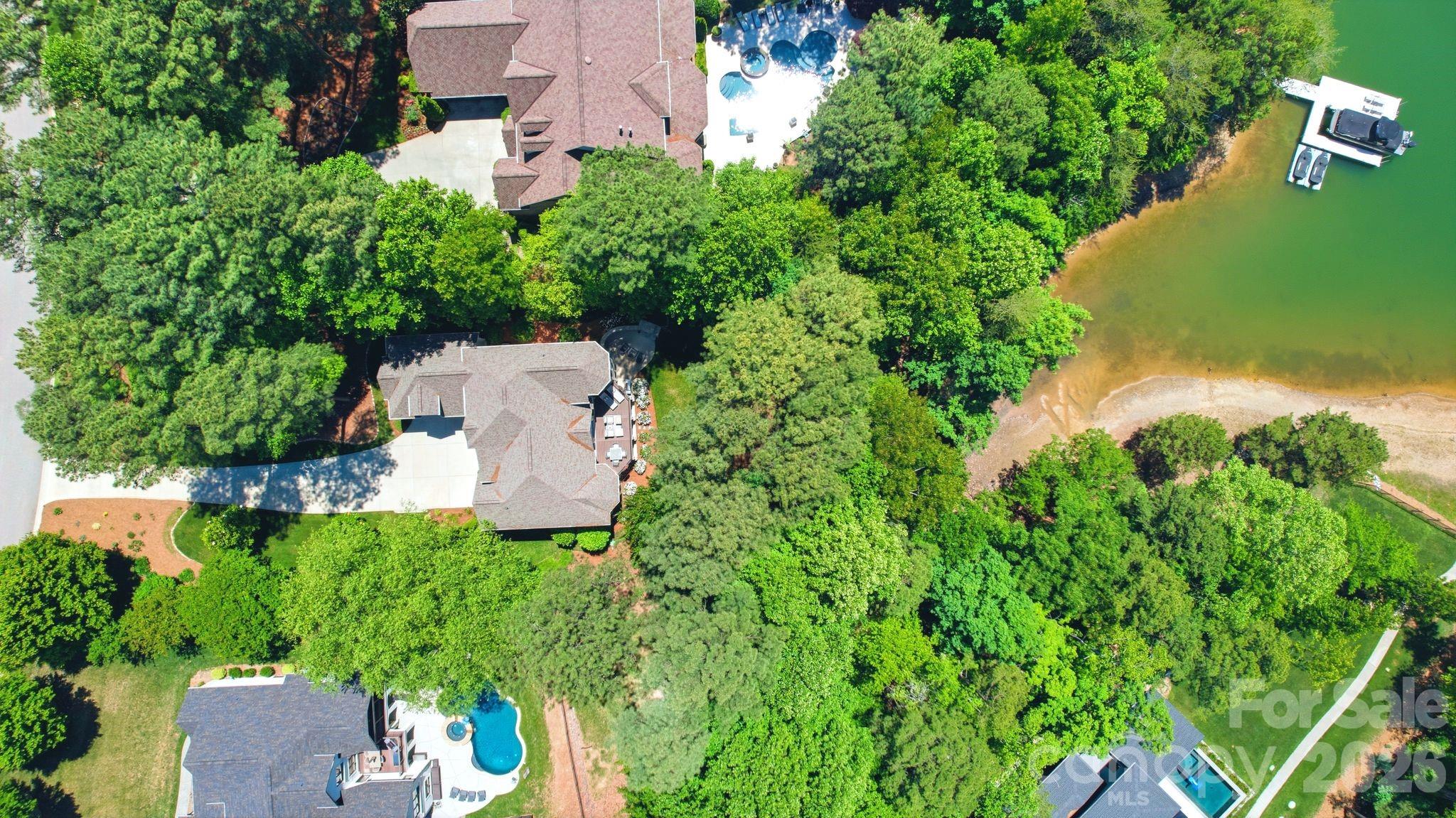 7592 Cottonwood Drive Denver NC 28037