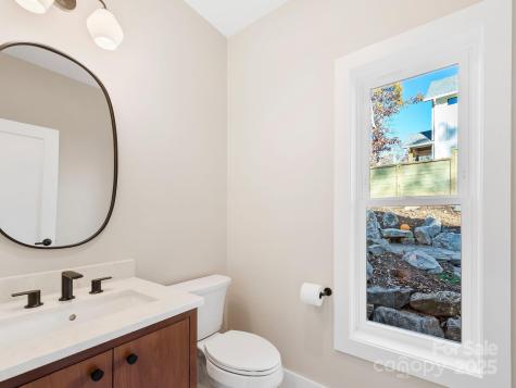 15 Perdue Place Asheville NC 28806