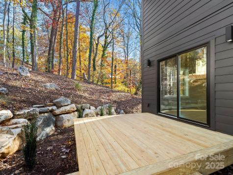 15 Perdue Place Asheville NC 28806