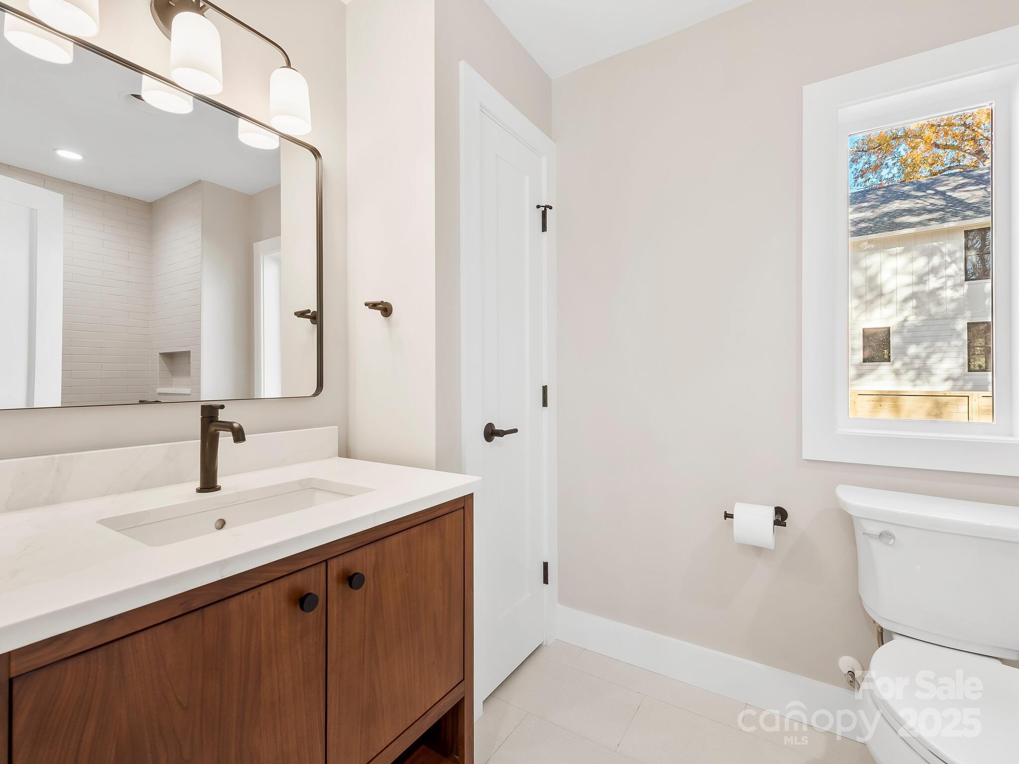 15 Perdue Place Asheville NC 28806