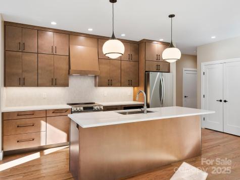 15 Perdue Place Asheville NC 28806