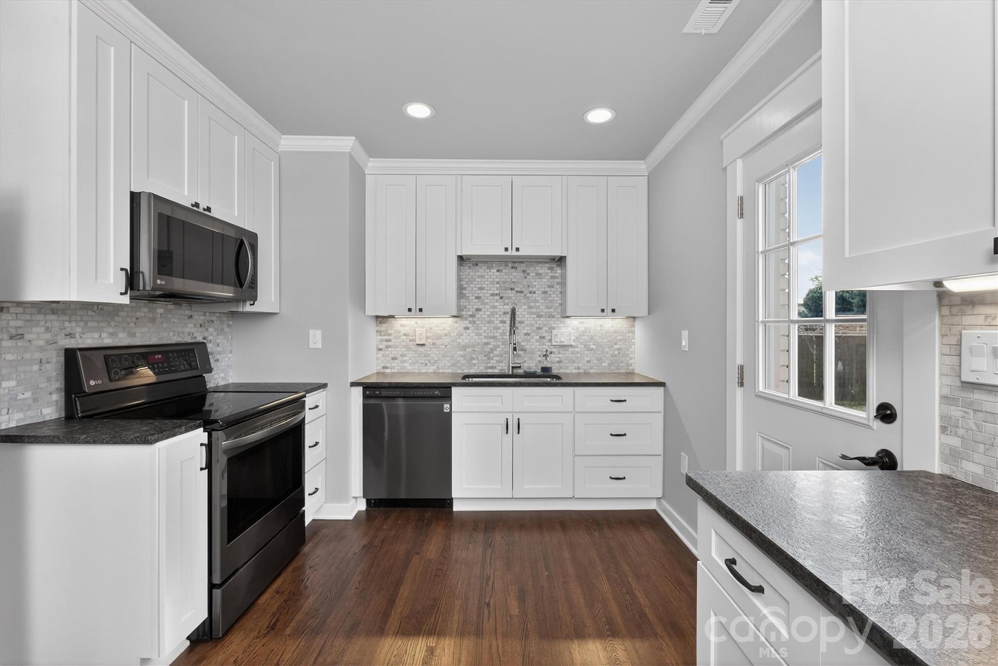 307 E Peterson Drive Charlotte NC 28217