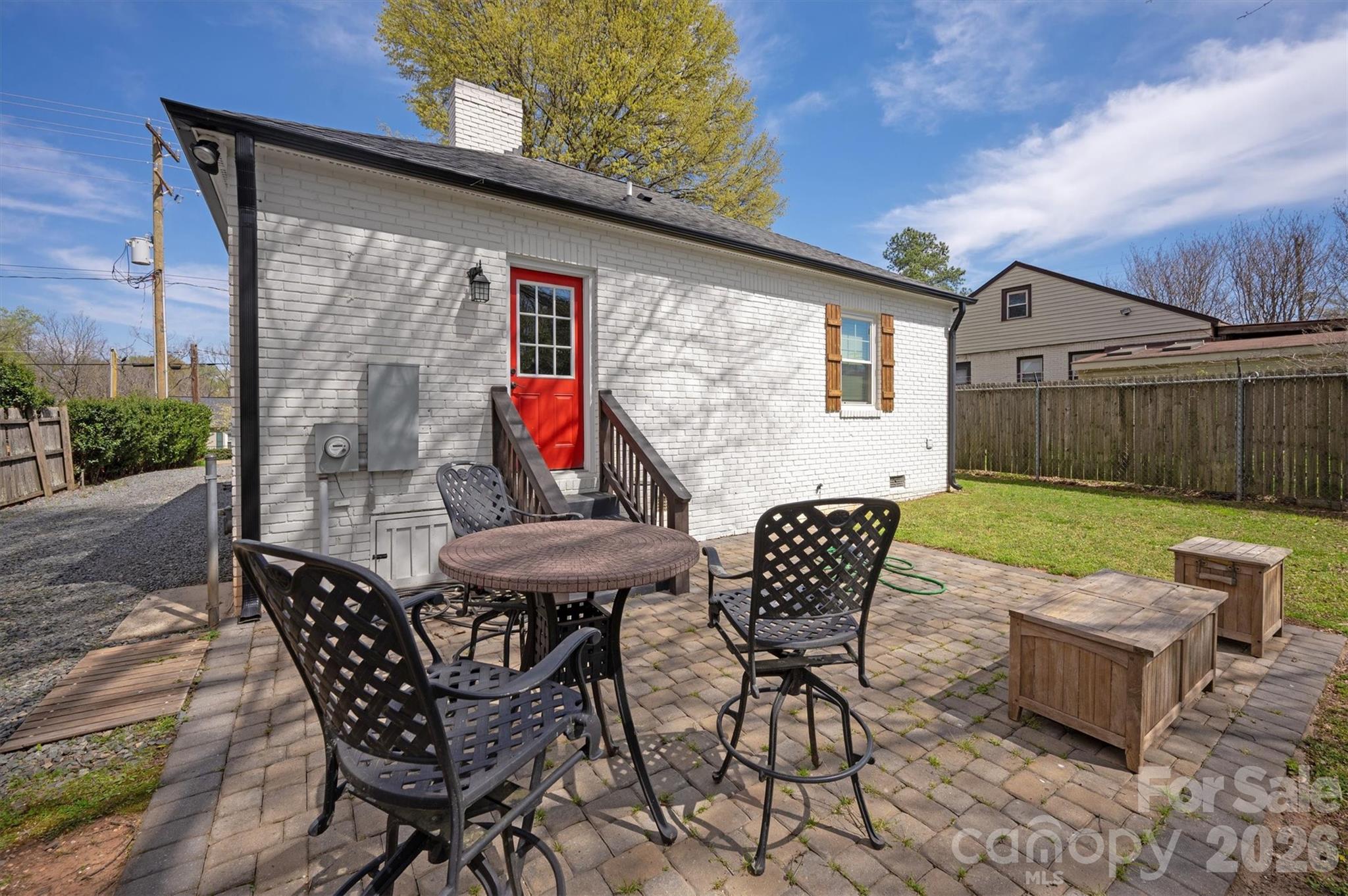 307 E Peterson Drive Charlotte NC 28217