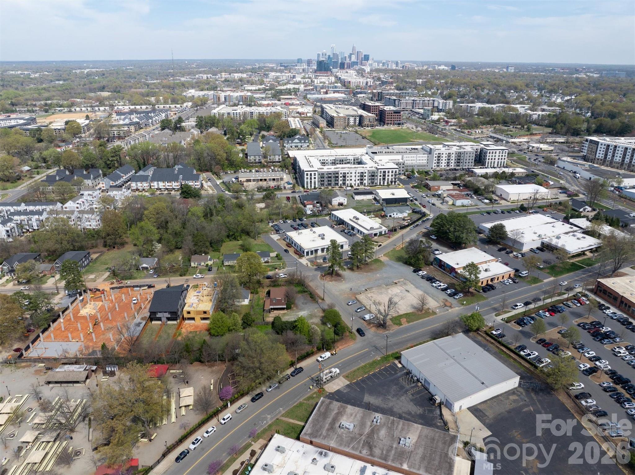 307 E Peterson Drive Charlotte NC 28217