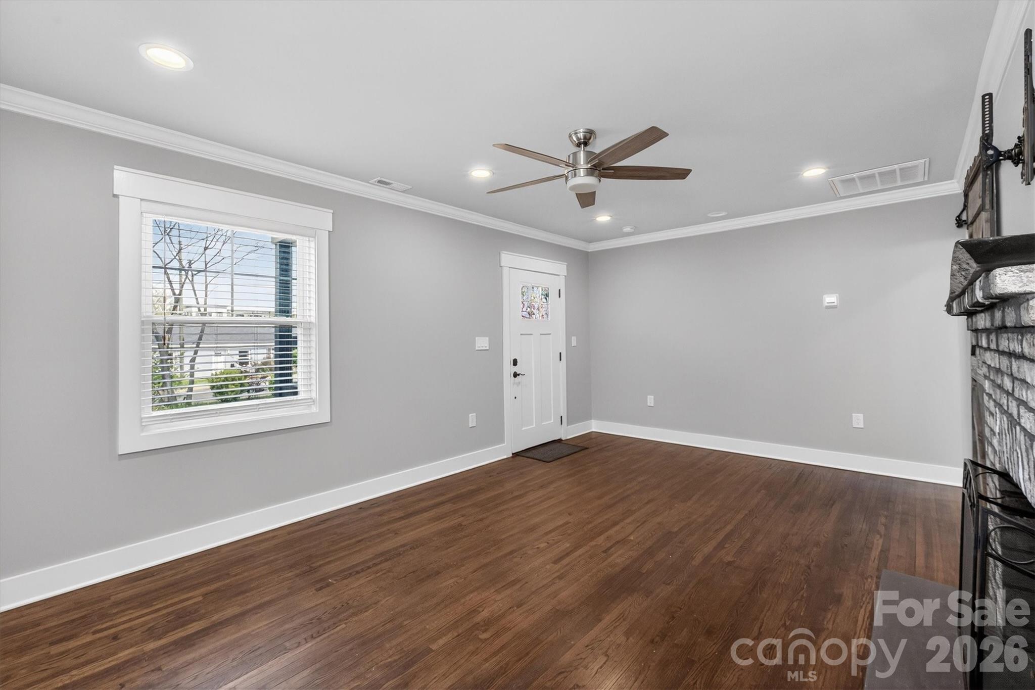 307 E Peterson Drive Charlotte NC 28217